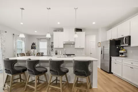 Kitchen - 141 Sonnet Tree Loop, Wendell, NC 27591 photo 4 of 4