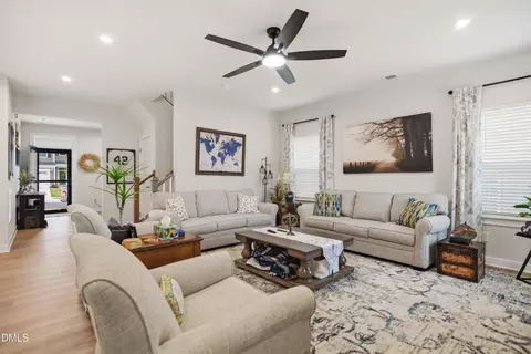 Living - 141 Sonnet Tree Loop, Wendell, NC 27591 photo 1 of 2