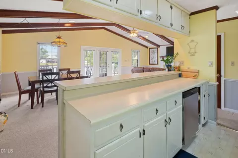 Kitchen - 3007 Red Cir, Willow Spring, NC 27592 photo 2 of 3