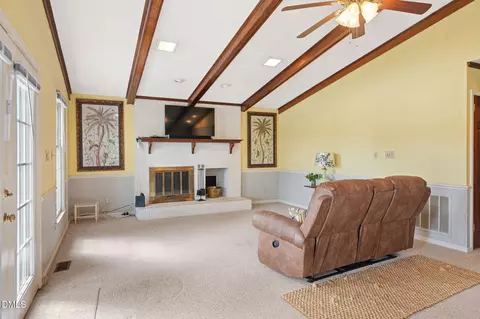 Living - 3007 Red Cir, Willow Spring, NC 27592 photo 1 of 1