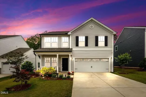119 Bent Willow Dr, Clayton, NC 27527