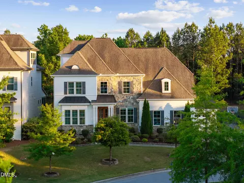 528 Bolton Grant Dr, Cary, NC 27519