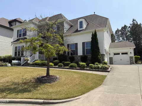 528 Bolton Grant Dr, Cary, NC 27519