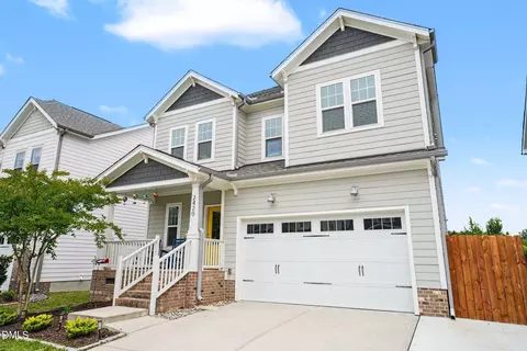 2420 Glade Mill Ct, Fuquay Varina, NC 27526