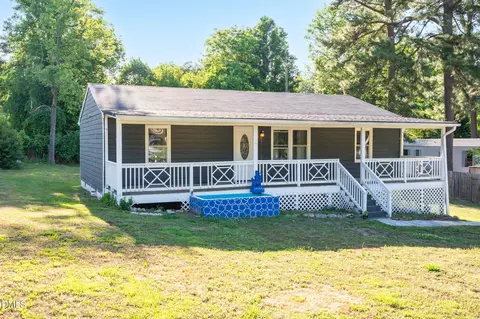 423 Orange Heights Loop Rd, Hillsborough, NC 27278