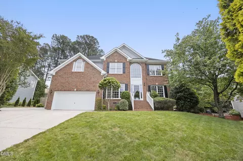 905 Haddon Hall Dr, Apex, NC 27502