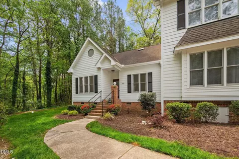 3838 Carnegie Ln, Raleigh, NC 27612