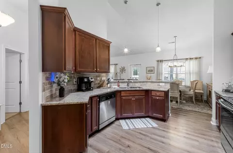 Kitchen - 20 Deep Clay Cir, Angier, NC 27501 photo 2 of 5