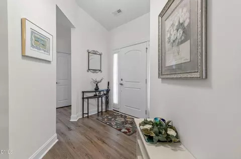 Entry Way - 20 Deep Clay Cir, Angier, NC 27501 photo 2 of 3