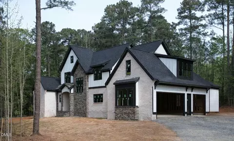 35 Big Bear Dr, Pittsboro, NC 27312