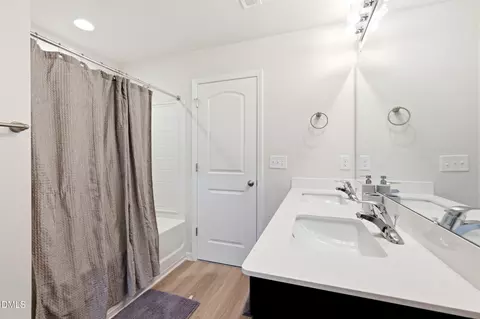 Bath - 619 Wondertown Dr, Erwin, NC 28339 photo 3 of 3