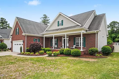 804 S Baden Ct, Goldsboro, NC 27534