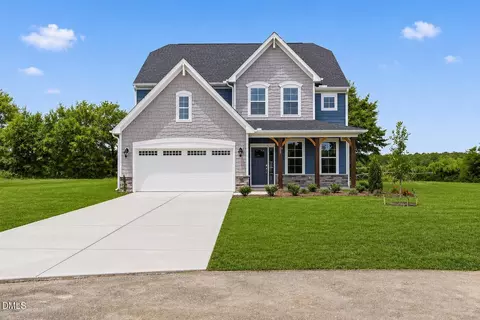 370 Glade Dr, Aberdeen, NC 28315