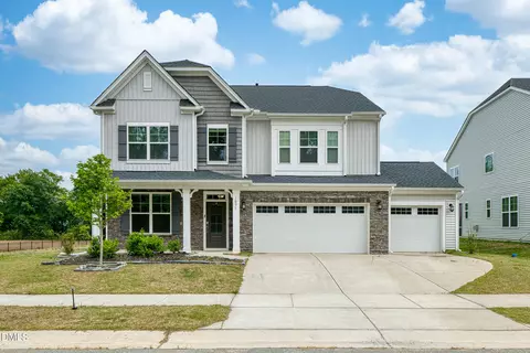 1051 Jura Ridge Dr, Fuquay Varina, NC 27526