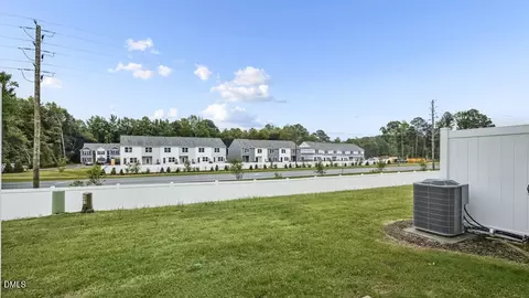 177 Holton St, Smithfield, NC 27577 photo 31