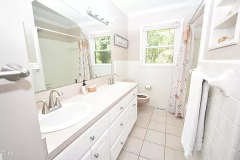 Bath - 2517 Ferrell Rd, Durham, NC 27704 photo 2 of 5