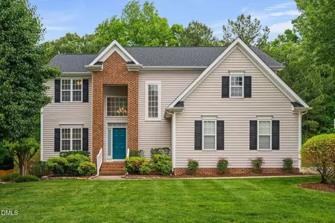 119 Moravia Ln, Cary, NC 27513
