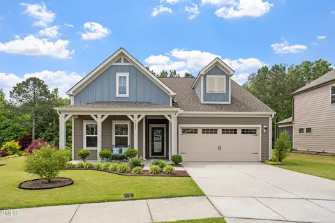 3601 Woodland Oaks Dr, New Hill, NC 27562