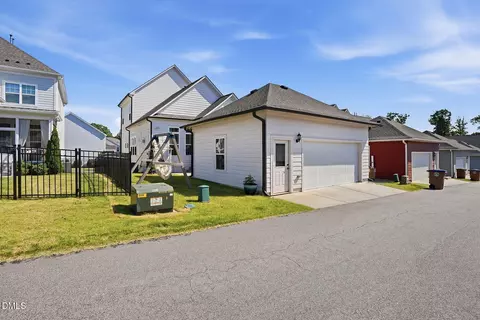 Exterior - 436 Bridgeton Ave, Wake Forest, NC 27587 photo 7 of 7