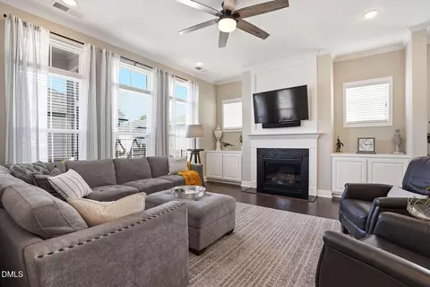 Living - 436 Bridgeton Ave, Wake Forest, NC 27587 photo 1 of 2
