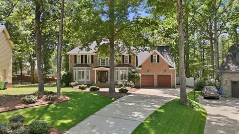 8009 Selfridge Ct, Raleigh, NC 27615
