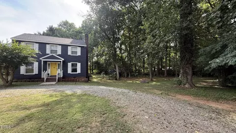 4125 Shepherd Ct, Burlington, NC 27215