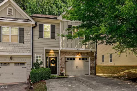 2124 Scarlet Maple Dr, Raleigh, NC 27606
