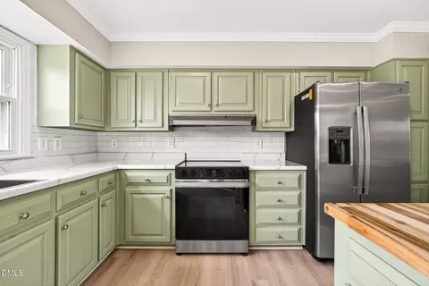 Kitchen - 156 Sandee Dr, Angier, NC 27501 photo 4 of 5