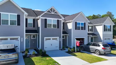 6608 Gibraltar Rock Dr, Raleigh, NC 27610