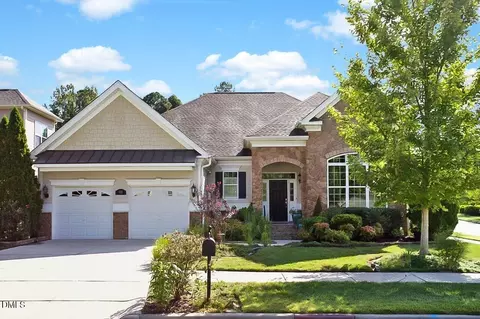 933 S Bend Dr, Durham, NC 27713