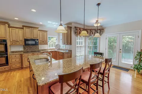 Kitchen - 355 Denada Path, Roxboro, NC 27574 photo 4 of 6