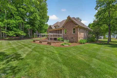 Exterior - 7 Middlesbrough Ct, Durham, NC 27705 photo 8 of 16