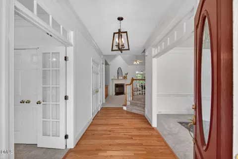 Entry Way - 7 Middlesbrough Ct, Durham, NC 27705 photo 1 of 2