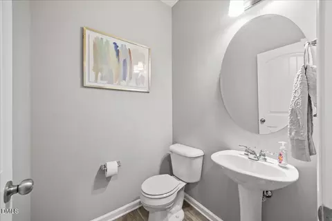 Bath - 1046 Flagler St, Durham, NC 27713 photo 1 of 4