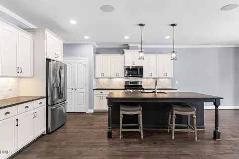 Kitchen - 5540 Fantasy Moth Dr, Garner, NC 27529 photo 4 of 5