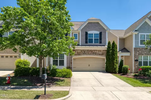 713 Garden Square Ln, Morrisville, NC 27560