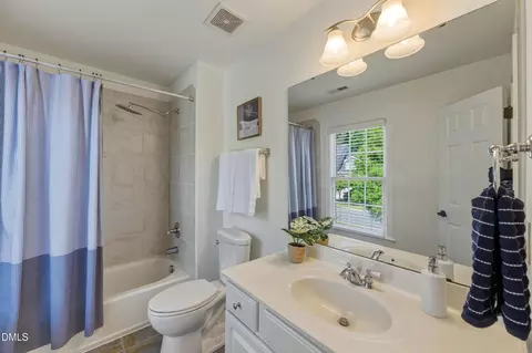 Bath - 111 Witheridge Ct, Apex, NC 27502 photo 6 of 7