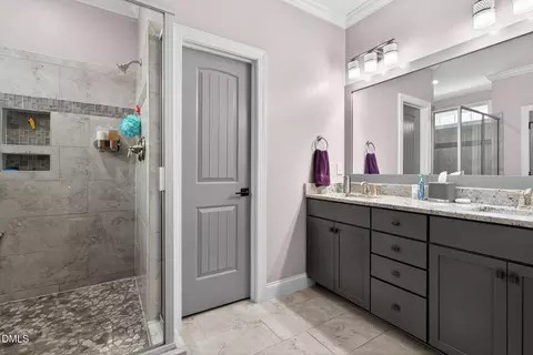 Bath - 221 Misty Moonlight Dr, Willow Spring, NC 27592 photo 3 of 6