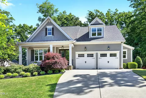 304 Sunset Glade Cir, Fuquay Varina, NC 27526