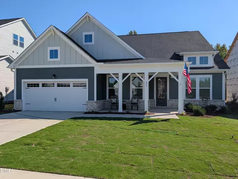 824 Diana Victoria Ct, Wendell, NC 27591