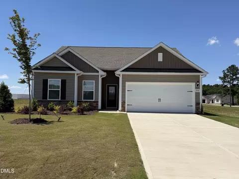 8942 Ava Dr, Bailey, NC 27807