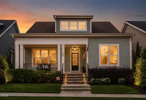 297 Beacon Ridge Blvd, Chapel Hill, NC 27516