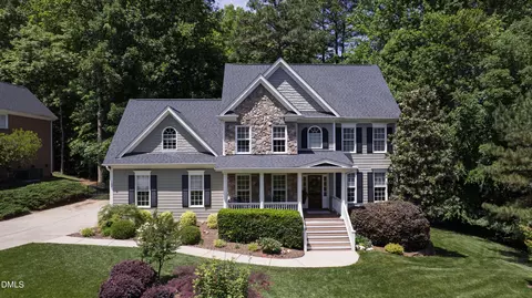 108 Creekvista Dr, Holly Springs, NC 27540