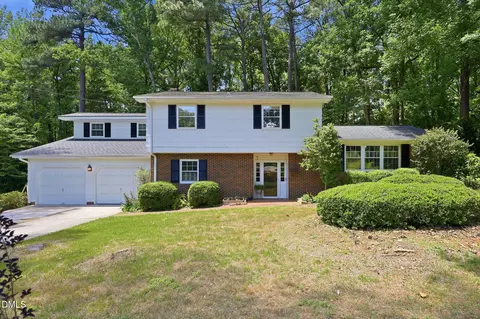6725 W Lake Anne Dr, Raleigh, NC 27612