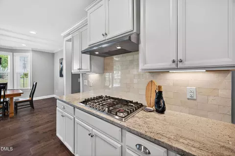 1203 Steinbeck Dr, Durham, NC 27703 photo 8