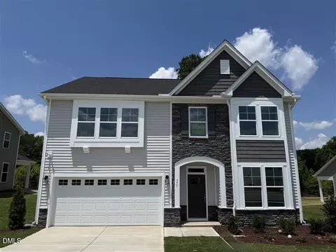 377 Pecan Valley Way, Four Oaks, NC 27524