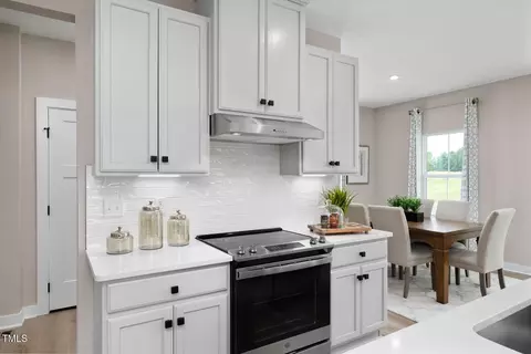 569 Freedom Trail Dr, Willow Spring, NC 27592 photo 5