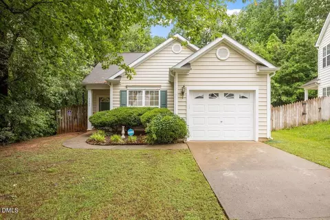 2405 Valley Haven Dr, Raleigh, NC 27603