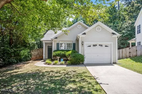 2405 Valley Haven Dr, Raleigh, NC 27603