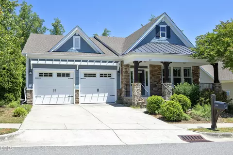 109 Wildwind Dr, Chapel Hill, NC 27516